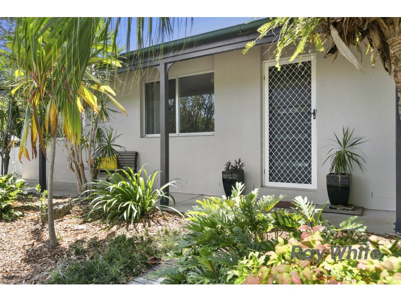 90 Cumberland Drive, Alexandra Hills QLD 4161