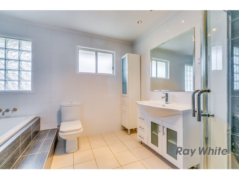 3 Balcombe Court, Alexandra Hills QLD 4161