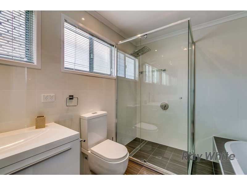 5 Saul Street, Thorneside QLD 4158