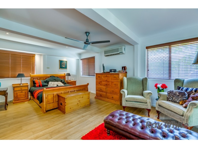 5 Saul Street, Thorneside QLD 4158