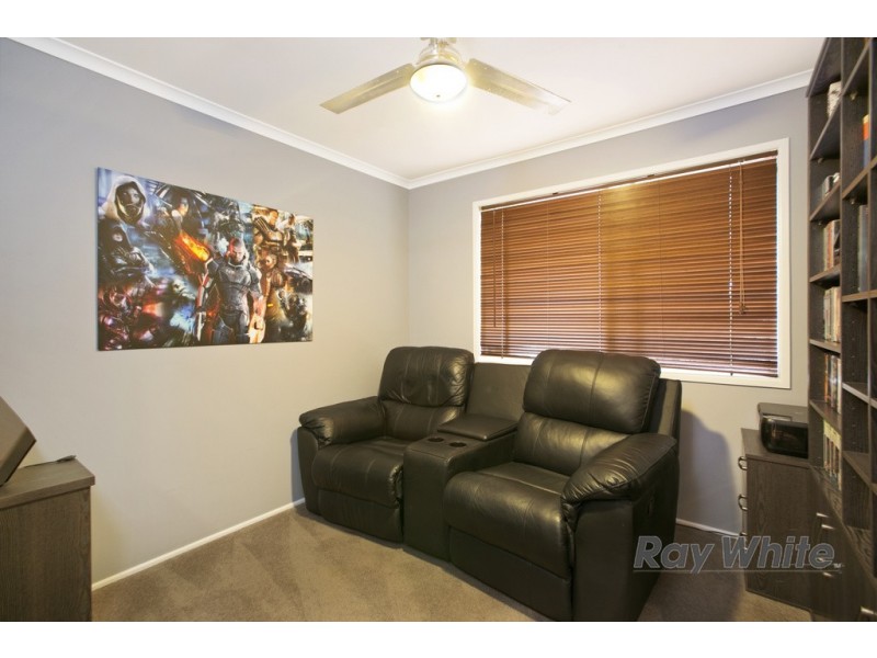 11 Blaxland Street, Capalaba QLD 4157