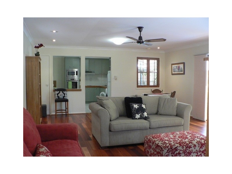 25 Fernbourne Road, Wellington Point QLD 4160