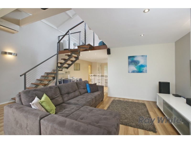 42 Estate Road, Jamboree Heights QLD 4074