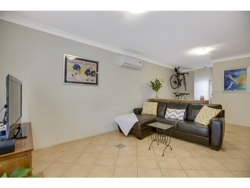 4/35 St Leonards Street, Coorparoo QLD 4151
