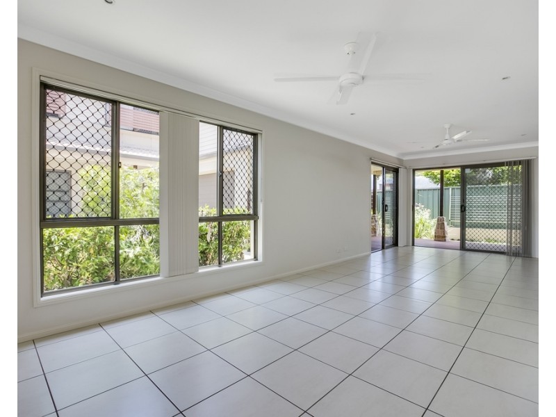2/118 Long Street, Cleveland QLD 4163