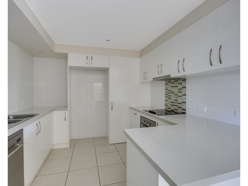 2/118 Long Street, Cleveland QLD 4163