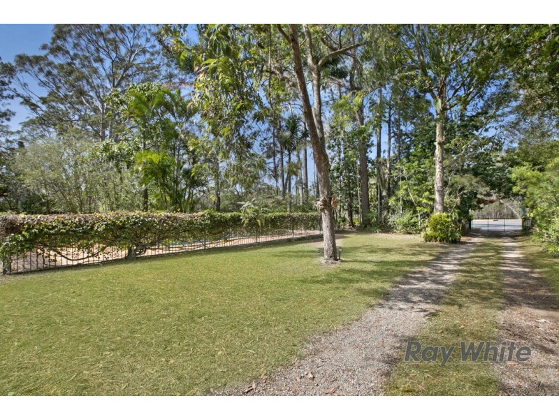 249 Redland Bay Road, Capalaba QLD 4157