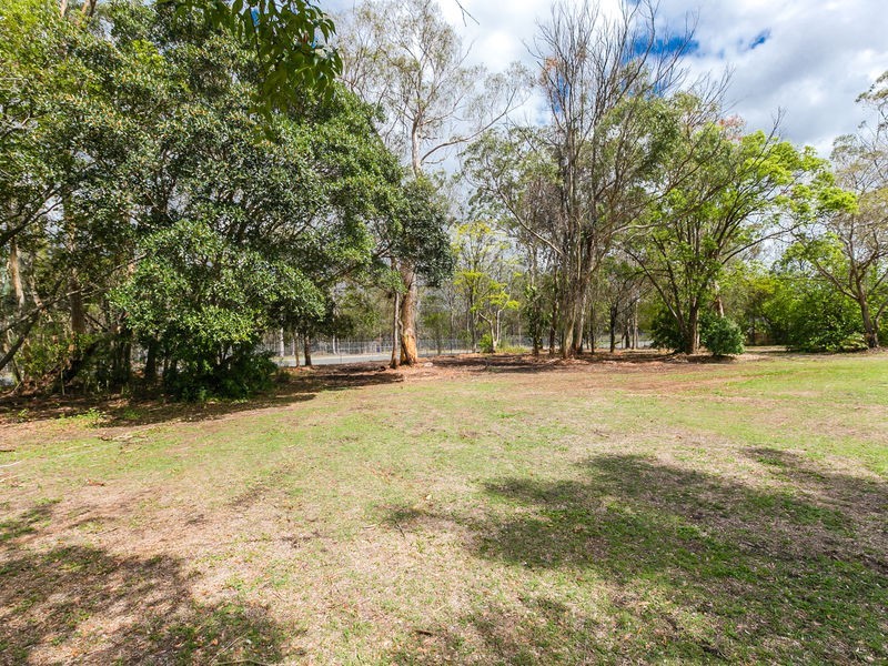 84 Bacton Road, Chandler QLD 4155