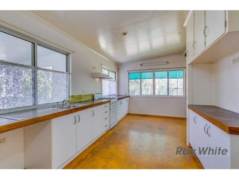 84 Bacton Road, Chandler QLD 4155