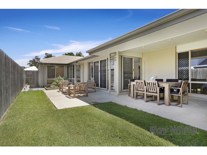 7 Robin Close, Wakerley QLD 4154