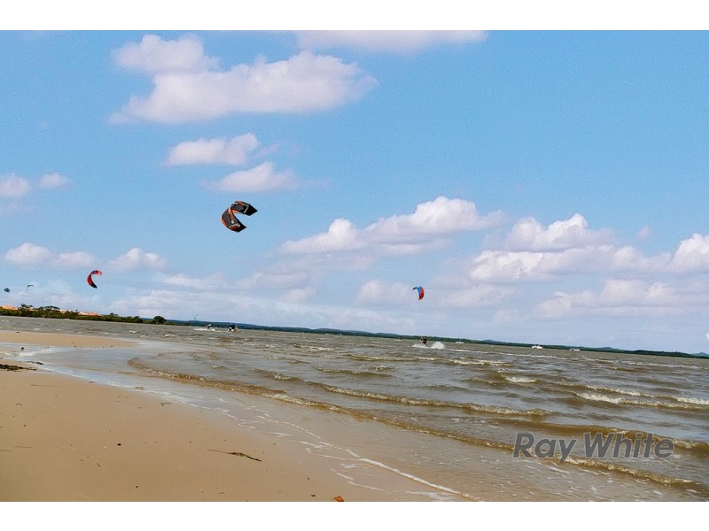 1 Beach Court, Victoria Point QLD 4165