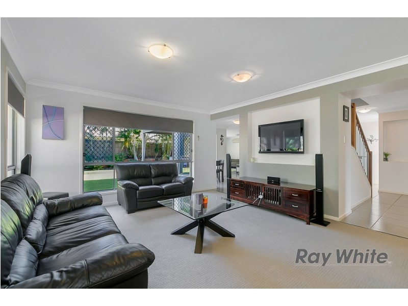 12 Pelorus Street, Redland Bay QLD 4165