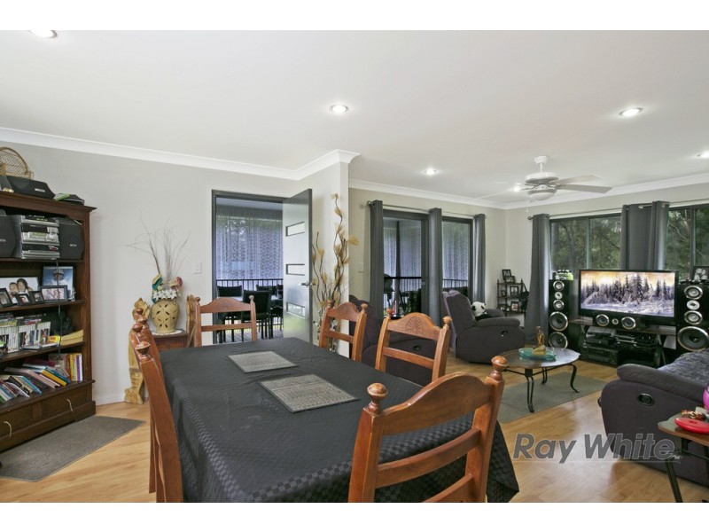 1 Tukkeri Street, Macleay Island QLD 4184