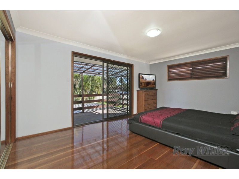 52 Makaha Drive, Birkdale QLD 4159