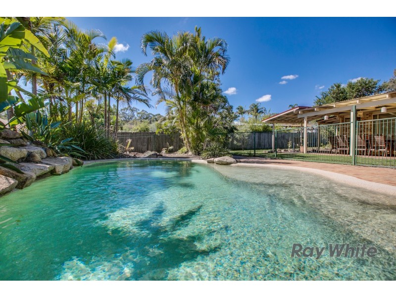 14 Beatty Road, Thorneside QLD 4158