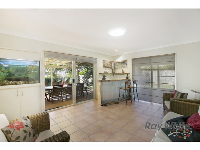 14 Beatty Road, Thorneside QLD 4158