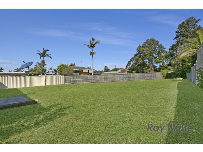 3 Roger Street, Birkdale QLD 4159