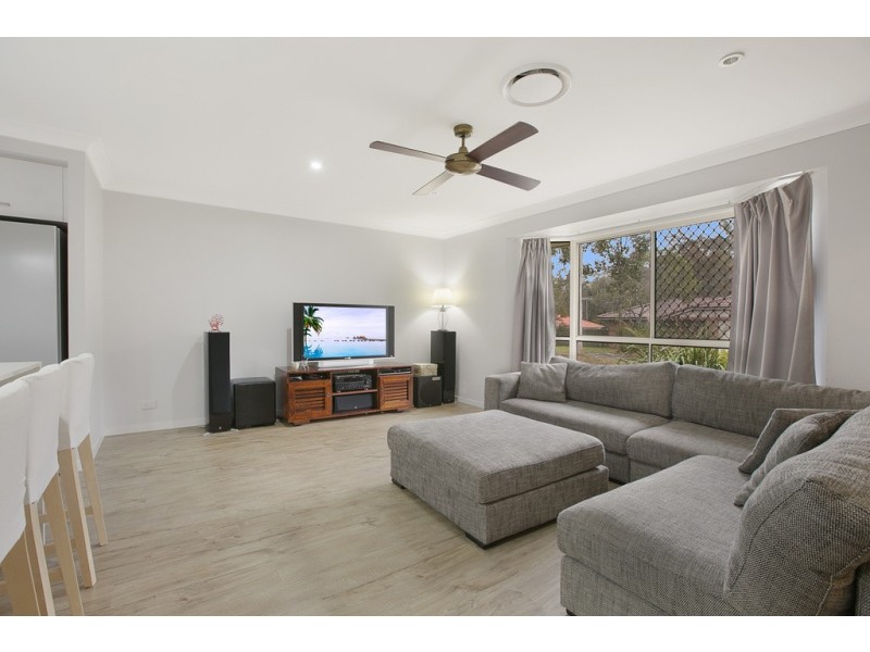 9 Dianella Place, Capalaba QLD 4157