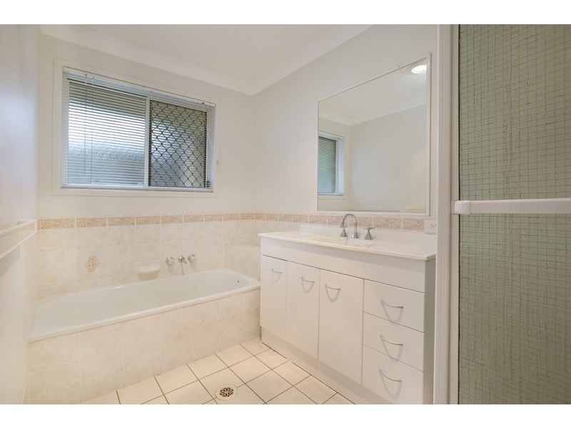 9 Dianella Place, Capalaba QLD 4157