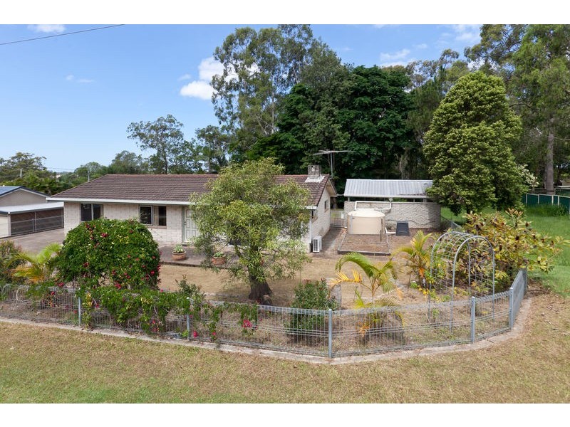 12 Willowie Crescent, Capalaba QLD 4157