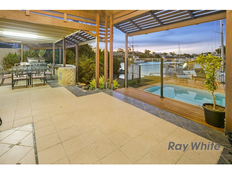 10 Keel Street, Birkdale QLD 4159
