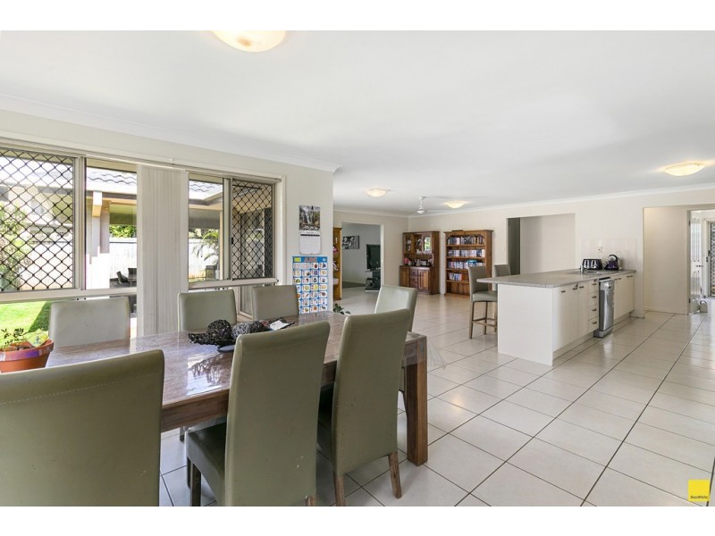 102 South Street, Thornlands QLD 4164