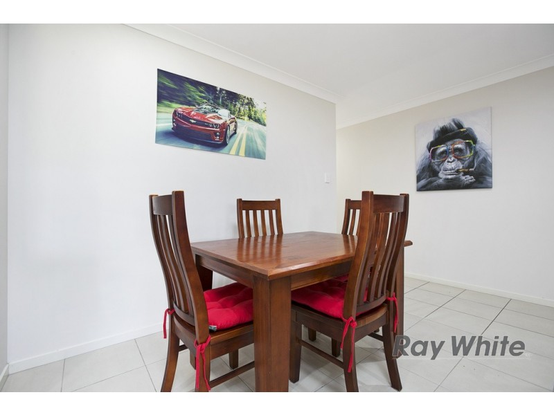 16 Kenilworth Crescent, Waterford QLD 4133