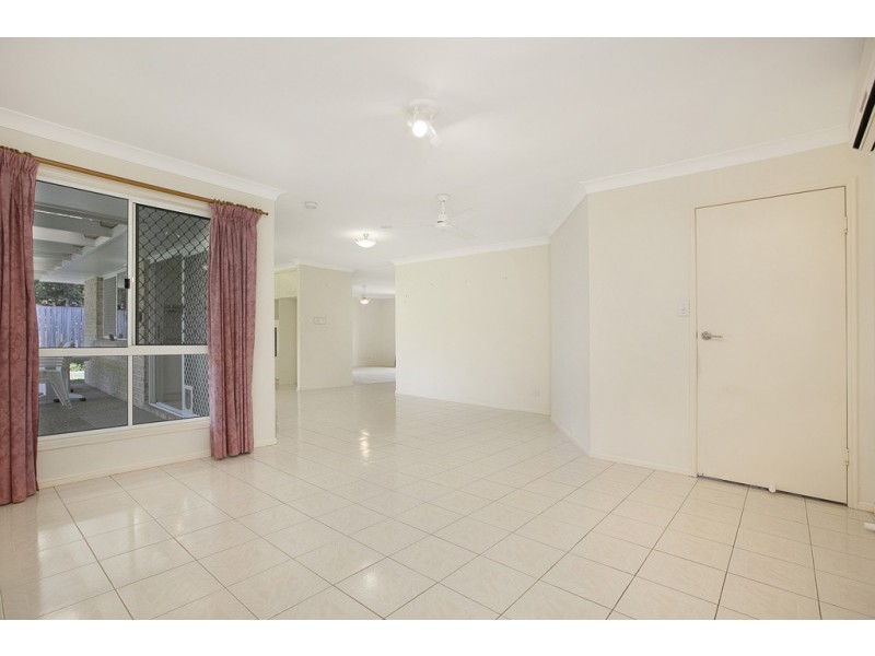 8 Riley Drive, Capalaba QLD 4157