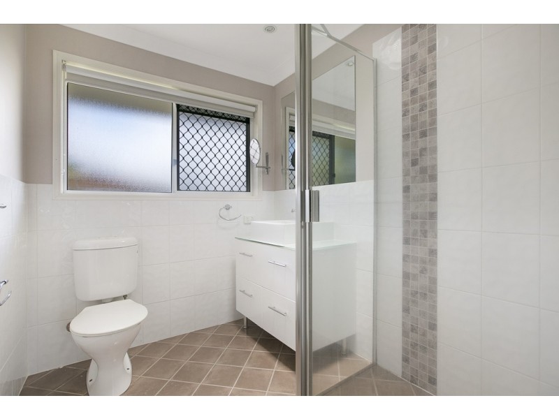 8 Riley Drive, Capalaba QLD 4157