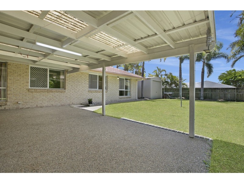 8 Riley Drive, Capalaba QLD 4157