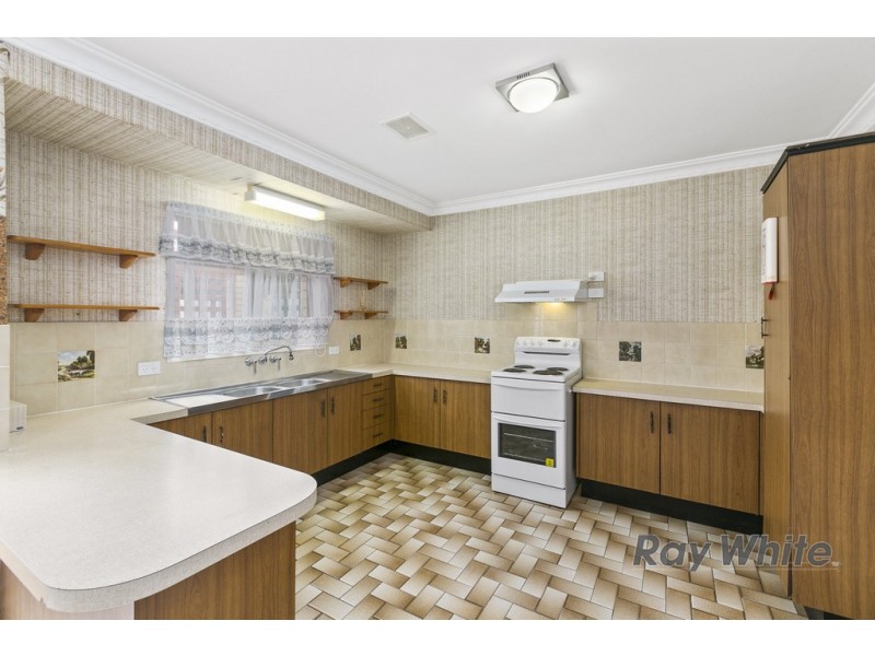 16 Rhoades Street, Capalaba QLD 4157