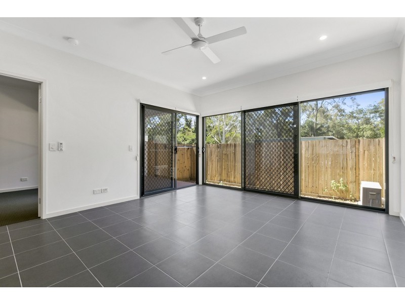 10/27 Pittwin Road North, Capalaba QLD 4157