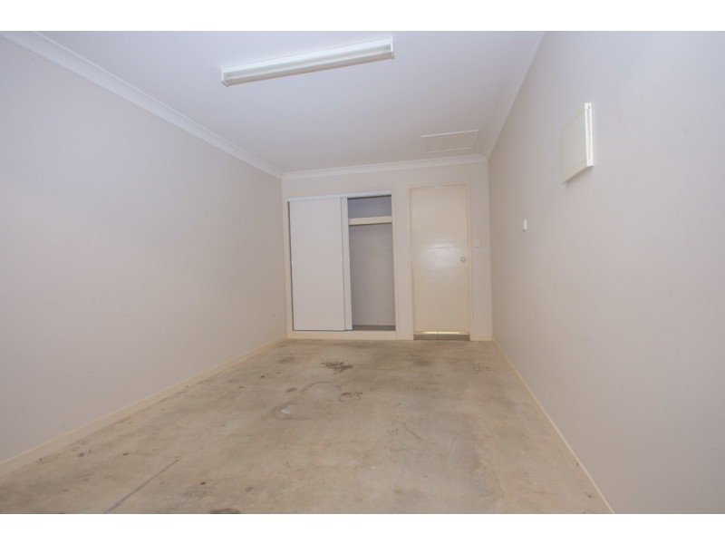 2/4 Woonara Street, Capalaba QLD 4157