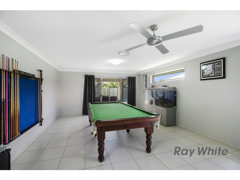 31 Stradbroke Street, Redland Bay QLD 4165