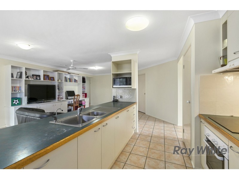 13 Moonlight Place, Capalaba QLD 4157