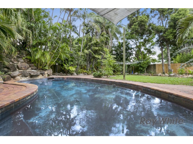 103 Cavendish Road, Coorparoo QLD 4151