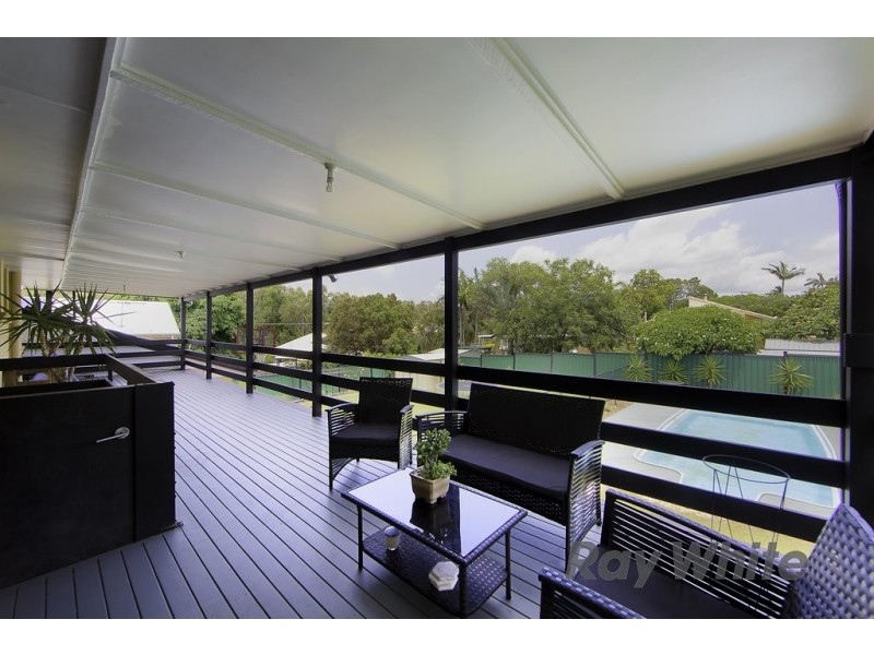 19 Scott Street, Redland Bay QLD 4165