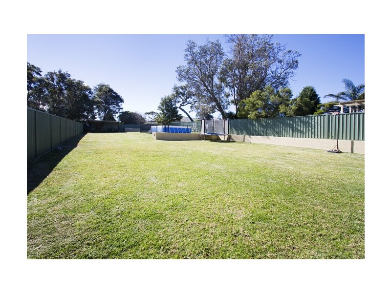 21 Ravenscliffe Road, Shoalhaven Heads NSW 2535