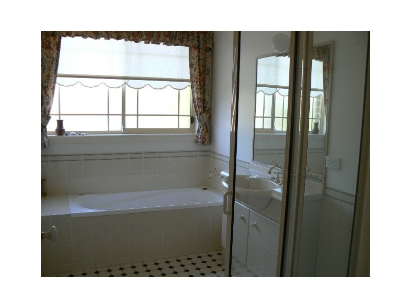 2/135 Scott Street, Shoalhaven Heads NSW 2535