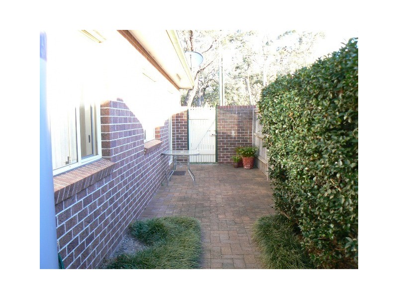 2/135 Scott Street, Shoalhaven Heads NSW 2535