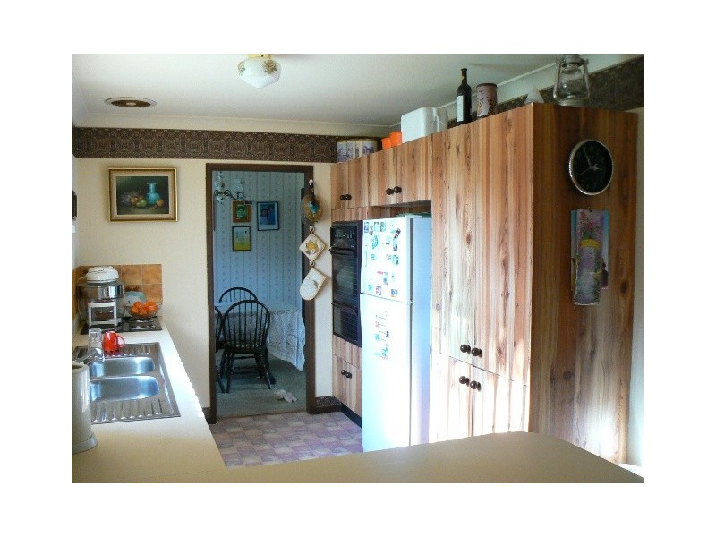 31 Shackleton Street, Shoalhaven Heads NSW 2535