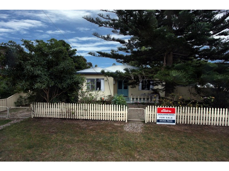 73 River Road, Shoalhaven Heads NSW 2535