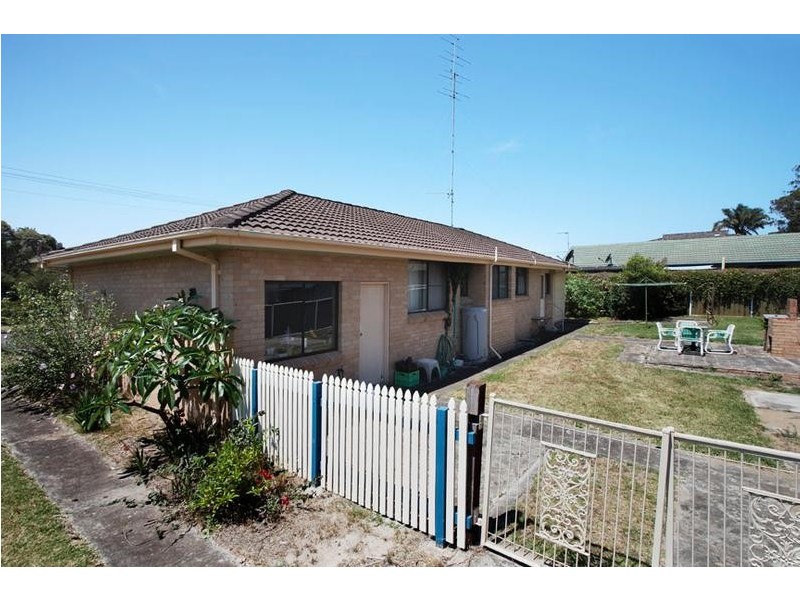 4 Amundsen Avenue, Shoalhaven Heads NSW 2535