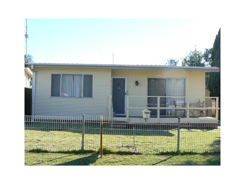 1 Trentham Road, Shoalhaven Heads NSW 2535