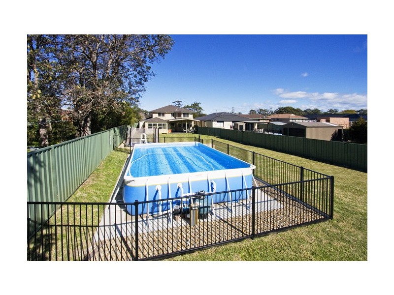 21 Ravenscliffe Street, Shoalhaven Heads NSW 2535