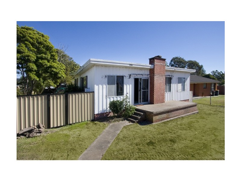 17 Golden Hill Avenue, Shoalhaven Heads NSW 2535