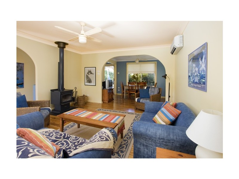 4 Bramall Road, Shoalhaven Heads NSW 2535