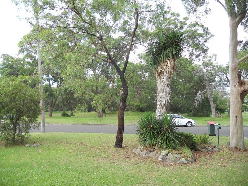 52 Oval  Drive, Shoalhaven Heads NSW 2535