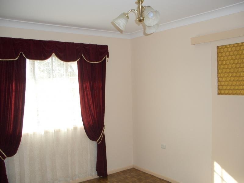 2 MacFarlane, Kippa-ring QLD 4021