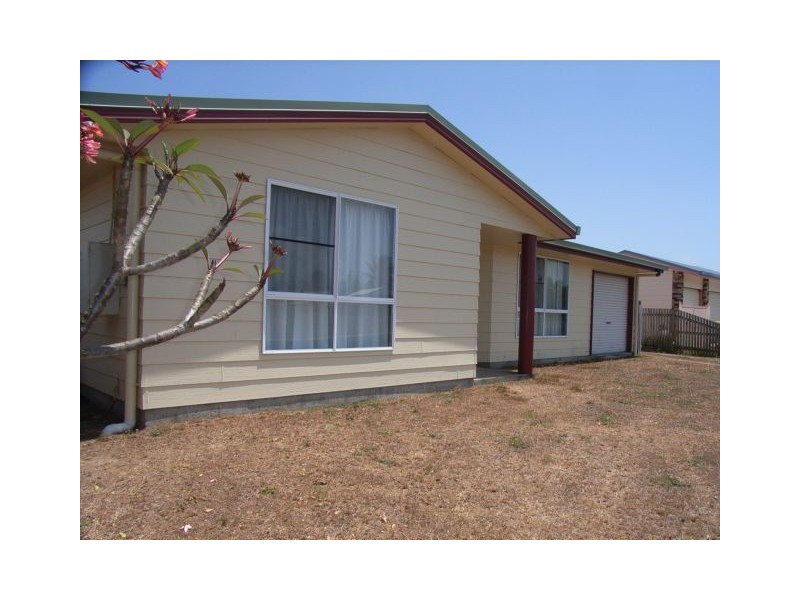 28 Audrena St, Mackay QLD 4740